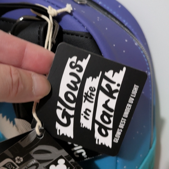 LAST ONE Loungefly Disney Stitch Pumpkin Glow-In-The-Dark Mini Backpack New! - Picture 7 of 9